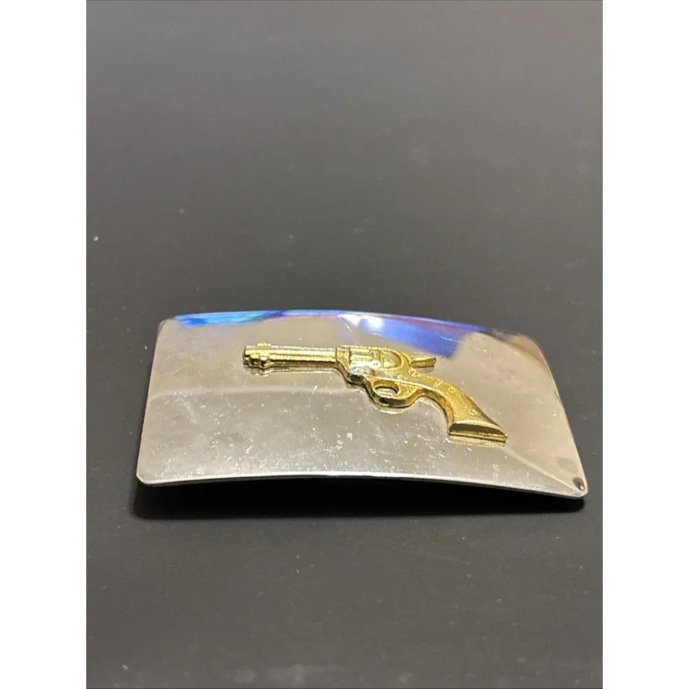 Vintage Made In USA Silver Tone Belt Buckle Gold Revolver Western Pistol Gun